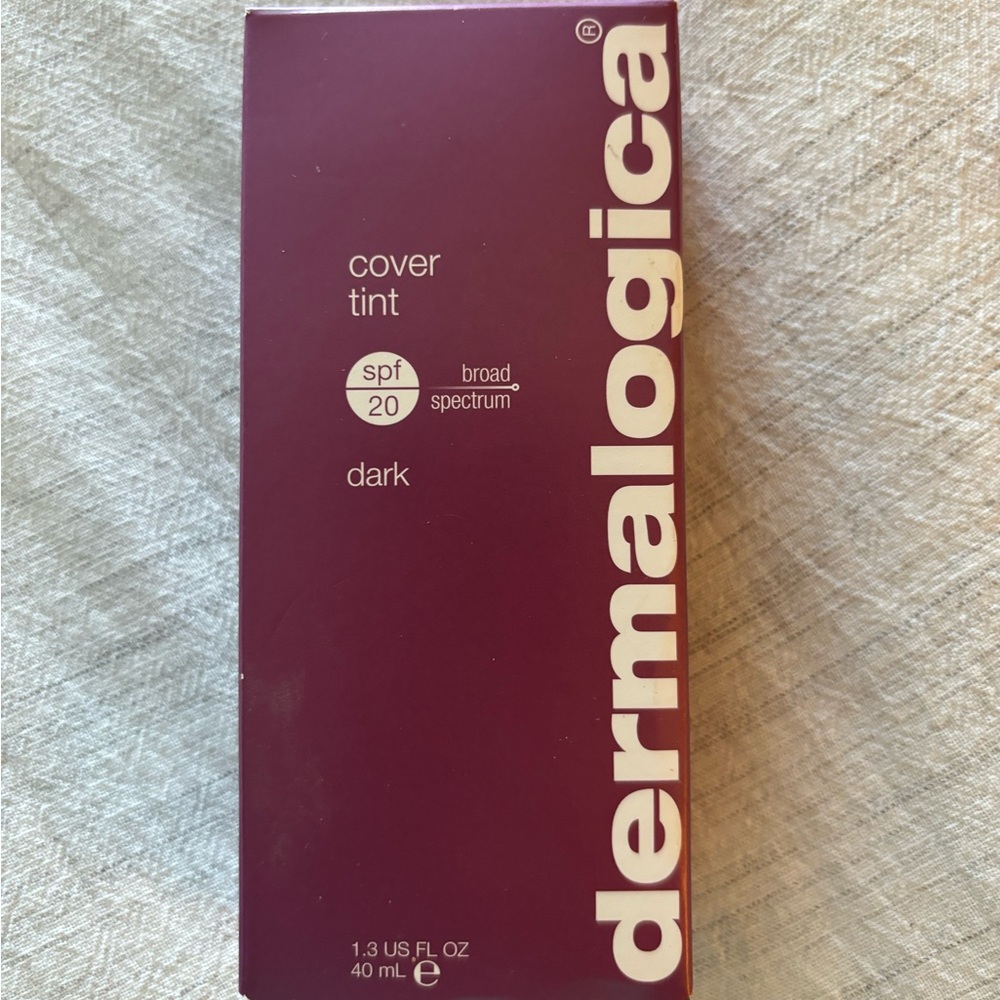 NIB Dermalogica Cover Tint SPF 20 in Dark